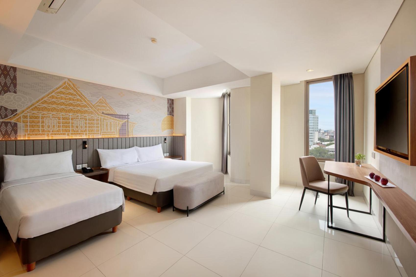 Aston Inn Pantai Losari Macasar Exterior foto