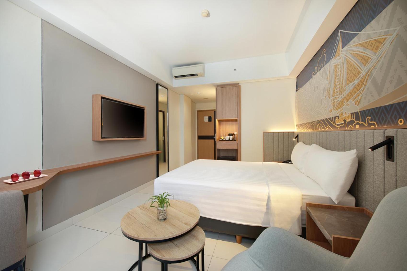 Aston Inn Pantai Losari Macasar Exterior foto